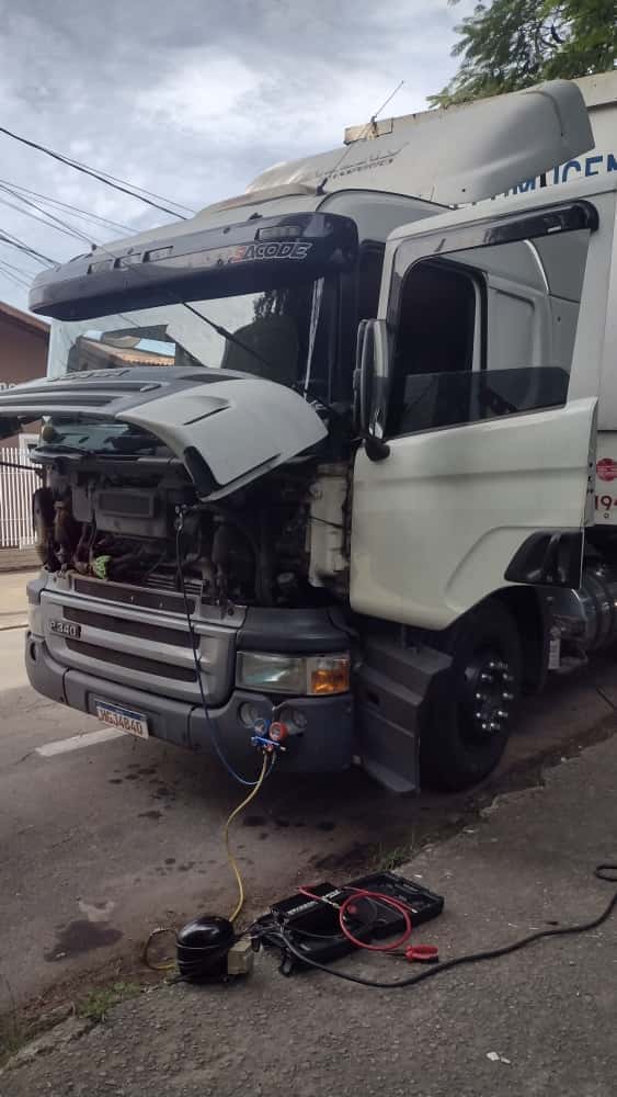 Solda na evaporadora da Scania